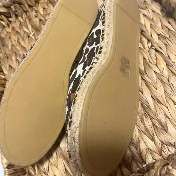 Tory Burch Leopard Print Espadrilles with Gold Accent - Picture 5 of 5